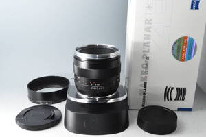 #9768【外観美品】 Carl Zeiss カールツァイス Makro-Planar T* 50mm F2 ZE（キヤノンEF用）