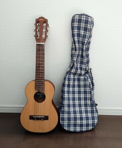 YAMAHA ヤマハ　ギタレレ　GL-1　ソフトケース付き　アコースティックギター 弦楽器 【現状品】xy520