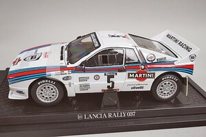 京商 KYOSHO 1/18 LANCIA ランチア 037 ラリー ツール・ド・コルス 1984 #5 MARTINI マルティニ 08301A