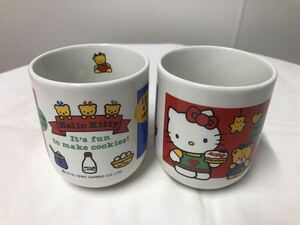 Y 食器１★当時物★２客セット ハローキティ 陶器 コップ ゆのみ 湯呑 湯飲み 湯のみ SANRIO/サンリオ アンティーク 未検品 現状