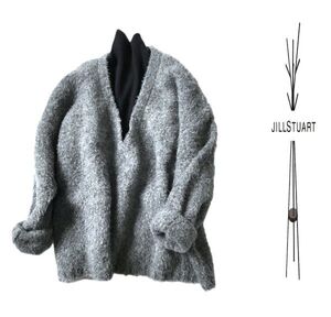 ☆ジルスチュアート　美品　ドロップショルダー　ウール83%　ニット　オーバーサイズ　JILL STUART