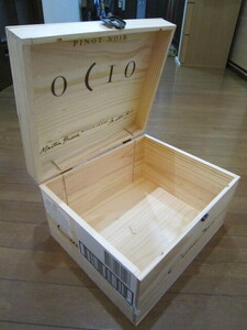 骨董 レトロ アンティーク ビンテージ オールドファッション　ウッディー　木製　Wine Box ワインセラー　ワインボックス　ワイン箱 1/2