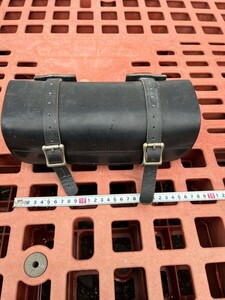 戸0506 ビンテージ　手作り　バイク　レザー　ツールバッグ　工具バッグ　TOOL BAG　車載工具入れ　小物入れ　 小物入れ 極厚牛革 手縫い