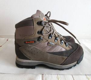 caravan キャラバン ゴアテックス GORE-TEX 23cm EEE 3E レディース トレッキングシューズ アウトドア 登山靴 ベージュ グレー 茶色