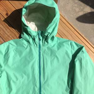 USA古着 Mountain Hard Wear レディース ナイロン ジャケット XLサイズ アウトドア シェル スノボー 登山 美品 マウンテンパーカー J2533