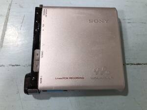 現状品 SONY ソニー WALKMAN ウォーターマン Hi-MD MZ-RH1 ポータブルプレーヤー シルバー 