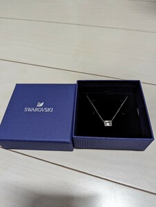 SWAROVSKI スワロフスキーネックレス 箱付き