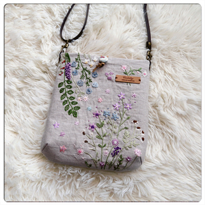 草花 手刺繍 小さな リネン ポシェット ハンドメイド ミニポシェット