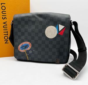 希少　LOUIS VUITTON ルイヴィトン ダミエグラフィット ディストリクトPM NMショルダー LVリーグ トラベルステッカー N41054 CA3197