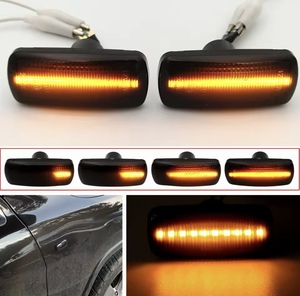 流星♪ シーケンシャルウインカー♪ LED サイドマーカー クライスラー 300 300C 300Cツーリング LX35 LX57 3.5 5.7HEMI SRT8