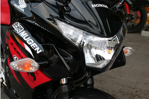 CBR250R MC41 2011～ 単眼 33112-KWR-003 ヘッドライトバルブゴムカバー 防水カバー 黒 Black 純正品 同梱割引