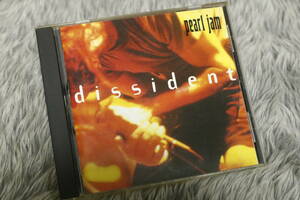 【洋楽CD】送料185円 Pearl Jam(パール・ジャム) 『Dissident』SRCS7777/CD-16104