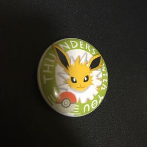 ポケットモンスター Pokmon with YOU ポケモンはいつもキミといっしょ サンダース 缶バッジ グッズ ポケモンセンター 公式 ポケモン