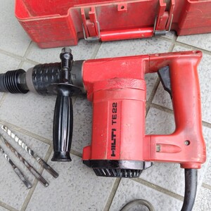 HILTI　TE22 ロータリーハンマードリル 電動工具 ヒルティ （中古)