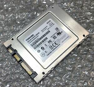 【中古パーツ】2.5 SATA SSD 1台　正常 TOSHIBA THNSNJ060GCST 60GB 使用時間23127H ■SSD6042