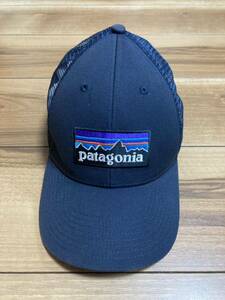 patagonia パタゴニア p6 トラッカーハット トラッカーキャップ　メッシュキャップ キャップ 帽子 ２０１９年製 フリーサイズ