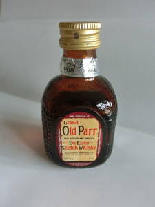 スコッチウイスキー　Grand Old Parr ミニボトル　50ｍｌ