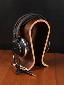 AKG812 開放型ヘッドホン