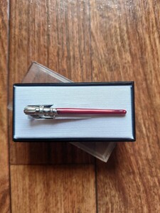 匿名配送ヤマト便/ダース・ベイダー ライトセーバー型ネクタイピン スター・ウォーズ Star Wars Darth Vader タイピン Lightsaber Tie clip