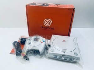 美品 / 動作品 SEGA セガ Dreamcast ドリームキャスト DC HKT-3000 ゲーム機 本体 付属品全揃い /箱付/レトロゲーム 希少品(D-19)