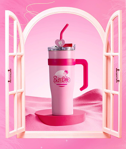 Barbie バービー　大容量ストロー付きタンブラー　ベビーピンク　日本未入荷