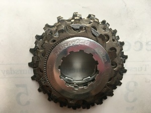 【中古】９Sカセットスプロケット DURA ACE CS7700 12-21T （送料無料）