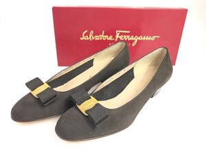 未使用　サルヴァトーレ フェラガモ　Salvatore Ferragamo ヌバック　ヴァラリボン パンプス　ブラウン　7C　日本サイズ24.5cm　YSH-1133