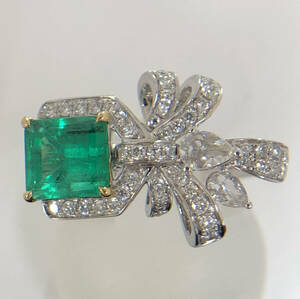 豪華 Au750 Colombia産 Vivid Green Minor 天然エメラルド1.30ct 天然ダイヤモンド0.528ct 指輪 約12.5号 約6.7g GUILD鑑別書付き