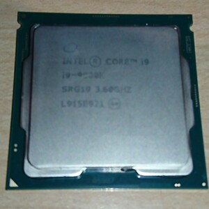 Intel Core i9 9900K LGA1151 CoffeeLake 動作確認品 (O52311)