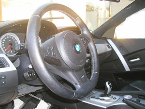 E60 BMW M5 M6 (NB50) etc. OEM ステアリング ホイール ハンドル 3万KM. 美品 希少品 ORIGINAL STEERING Beautiful SHIP WORLDWIDE EMS