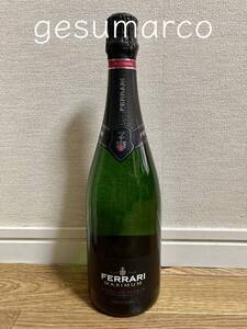 フェラーリ マキシマム ブラン ド ブラン FERRARI MAXIMUM スパークリングワイン シャルドネ　発泡酒　750ml イタリア