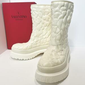 レア VALENTINO GARAVANI ヴァレンティノ ガラヴァーニ ロングブーツ レインブーツ 花 フラワー 白 ホワイト クリーム 38 24〜24.5cm相当