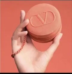 【新品未使用】VALENTINO BEAUTY ポーチ　クッションホルダー