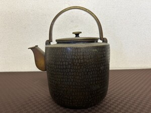 A3　金正堂　古銅製　水注　やかん　銅瓶　急須　茶道具　煎茶道具　高さ約15㎝　約565g　金属工芸品　在銘　骨董品　現状品