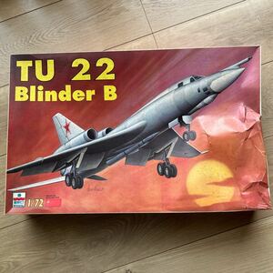 Esci/Ertl 1/72 Tu 22 Blinder B(箱潰れ、一部袋開封:画像にOkの方のみ):定形外可能