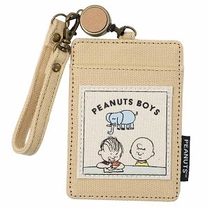 新品★PEANUTS★SNOOPY★パスケース★リール付きオープンパスケース★Peanuts Boys★ベージュ★スヌーピー★送料180円可