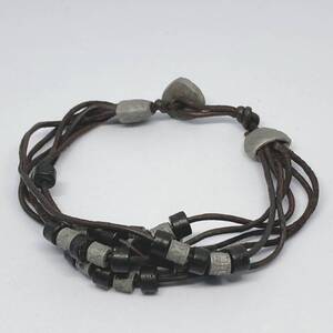 ヴィンテージブレスレット　レザー紐　6連　こげ茶　ストーン　グレー　ブラック☆Vintage jewelry accessories R0110