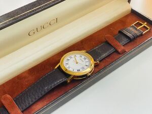 電池新品交換(24.12.29) 作動確認 GUCCI グッチ メンズ 腕時計 7200M クォーツ QZ デイト ゴールド ホワイト文字盤 Rocotte ベルト 現状品