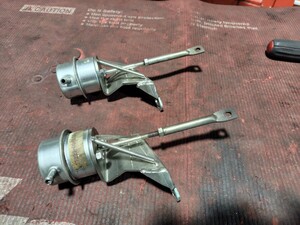 スカイライン　ＧＴ-Ｒ　Ｒ３２Ｒ３３Ｒ３４　ＲＢ２６エンジン用ＨＫＳ強化アクチュエーター中古品