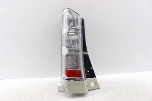 ジャンク品　N-BOX　Nボックス　JF1　後期　LED　 テールライト　左　左側　スタンレー　D105　LED　打刻 T　33551-TY0-N01　338817