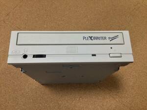 Plextor PLEXWRITER Premium PX-W5232TA プレクスター　プレミアム　付属品あります