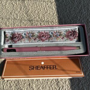 シェーファー SHEAFFER ボールペン ペンケース付き　ピンク