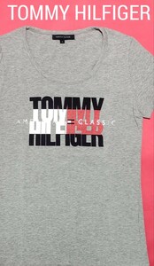 【美品】TOMMY HILFIGER(トミーヒルフィガー)レディースTシャツ S