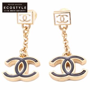 美品/ CHANEL シャネル B24P ゴールドGP ココマーク ピアス ゴールド/ブラック/ホワイト レディース