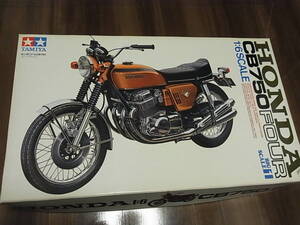 ☆処分☆　タミヤ 1/6　ホンダドリーム　CB750FOUR 