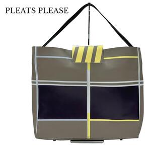 イッセイミヤケ ISSEY MIYAKE プリーツプリーズ PLEATS PLEASE ショルダーバッグ トートバッグ