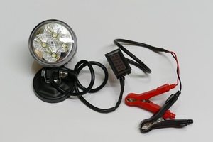 LED　投光器　12W　ワニ口クリップ　電圧計　配線120㎝　ワークライト　省電力　DIY　照明　アウトドア　マグネット