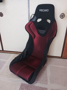 RECARO RS-G GK グラスメッシュ カムイブラック×シャイニングメッシュレッド レカロ フルバケ