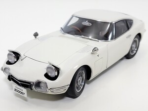 ★美品【AUTO art MILLENNIUM】1/18 TOYOTA 2000GT COUPE WHITE オートアート ミレニアム トヨタ 2000GT クーペ ホワイト ミニカー 250111