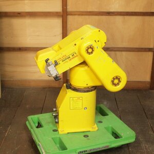 ☆【1W1122-6@】 FANUC ファナック ロボットアーム LR Mate 100i ② ジャンク